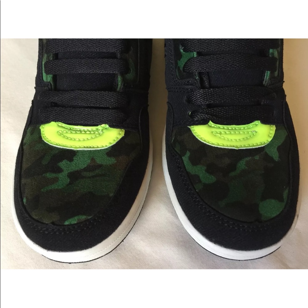 Deena & Ozzy Camo High-Top Sneakers Shoes Size 7 - Picture 4 of 7